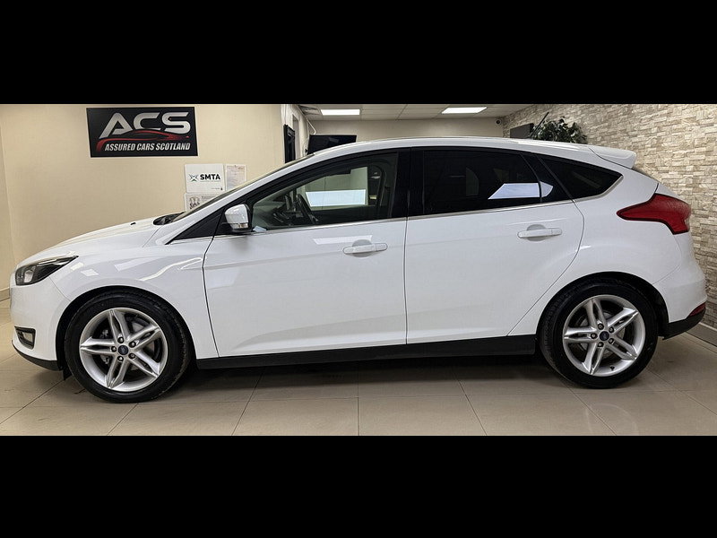 Ford Focus 1.0T EcoBoost Titanium Hatchback 5dr Petrol Manual Euro 6 (s/s) (125 ps)