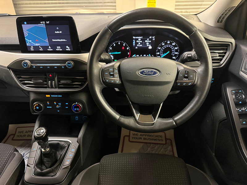 Ford Focus 1.0T EcoBoost Zetec Hatchback 5dr Petrol Manual Euro 6 (s/s) (125 ps)