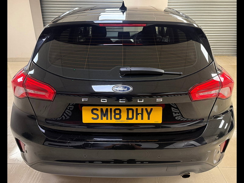 Ford Focus 1.0T EcoBoost Zetec Hatchback 5dr Petrol Manual Euro 6 (s/s) (125 ps)