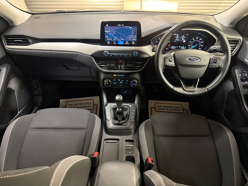 Ford Focus 1.0T EcoBoost Zetec Hatchback 5dr Petrol Manual Euro 6 (s/s) (125 ps)