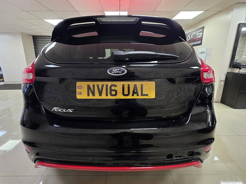 Ford Focus 2.0 TDCi Zetec S Black Edition Hatchback 5dr Diesel Manual Euro 6 (s/s) (150 ps)