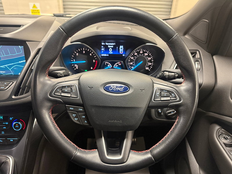 Ford Kuga 1.5 TDCi ST-Line SUV 5dr Diesel Manual Euro 6 (s/s) (120 ps)