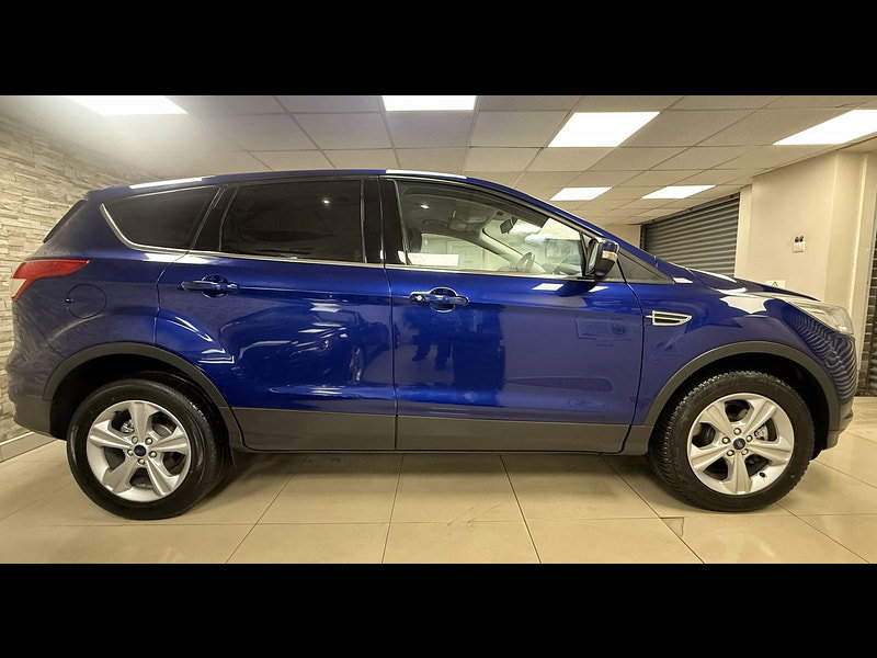Ford Kuga 2.0 TDCi Zetec SUV 5dr Diesel Manual 2WD Euro 6 (s/s) (150 ps)