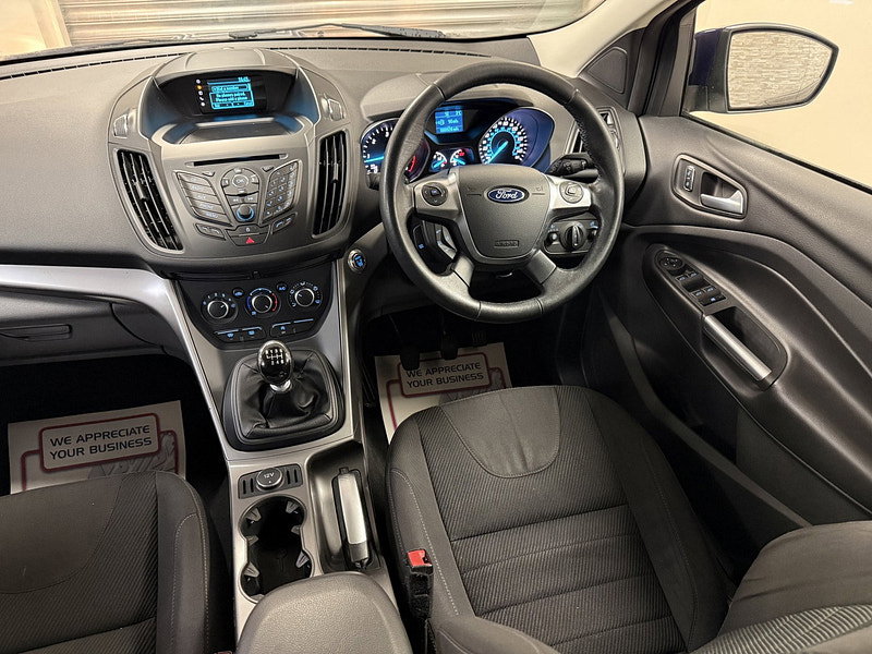 Ford Kuga 2.0 TDCi Zetec SUV 5dr Diesel Manual 2WD Euro 6 (s/s) (150 ps)
