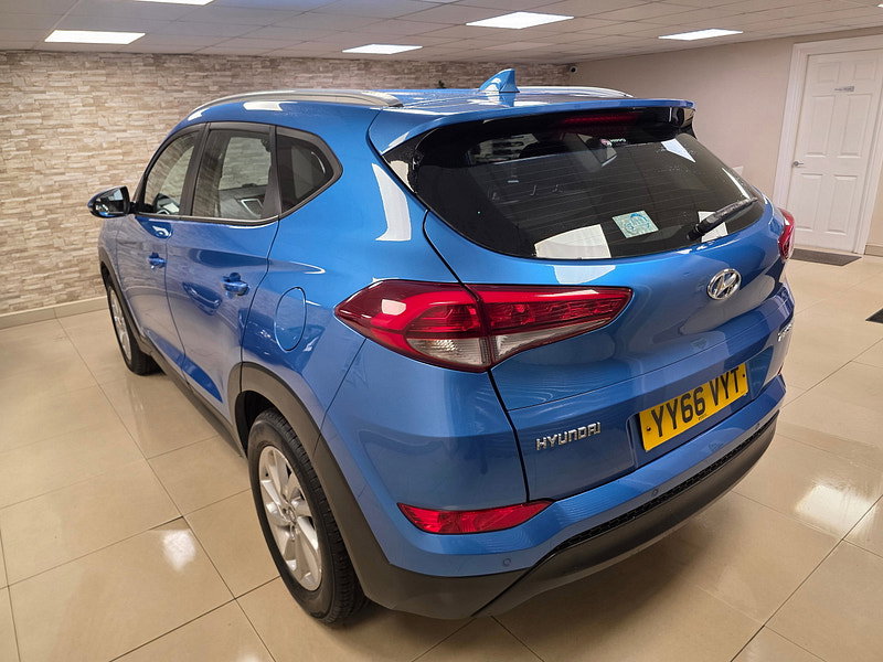 Hyundai Tucson 1.7 CRDi Blue Drive SE Nav SUV 5dr Diesel Manual Euro 6 (s/s) (116 ps)