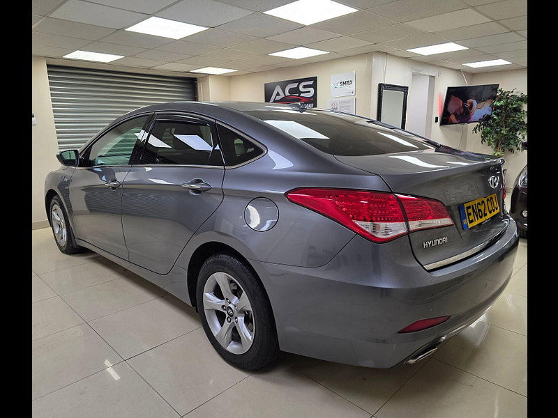 Hyundai I40 1.7 CRDi Blue Drive Style Saloon 4dr Diesel Manual Euro 5 (s/s) (136 ps)