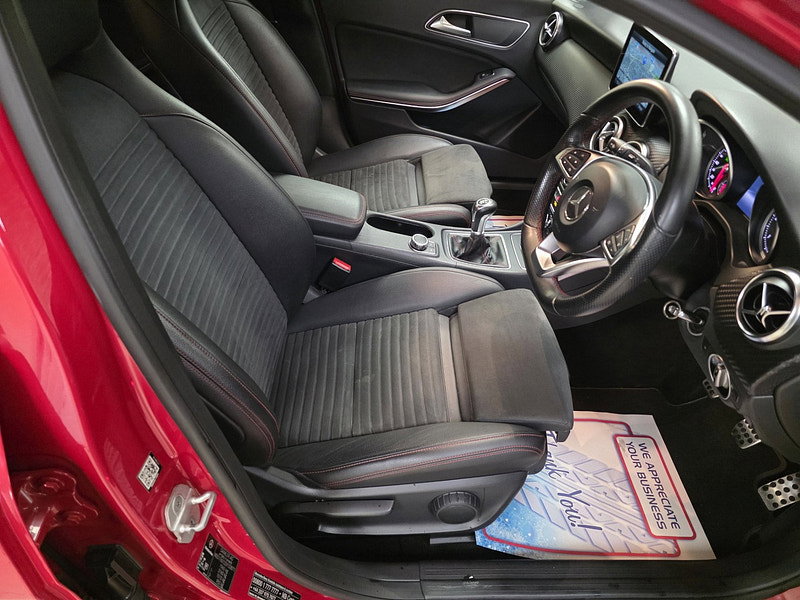 Mercedes-Benz A Class 1.5 A180d AMG Line Hatchback 5dr Diesel Manual Euro 6 (s/s) (109 ps)