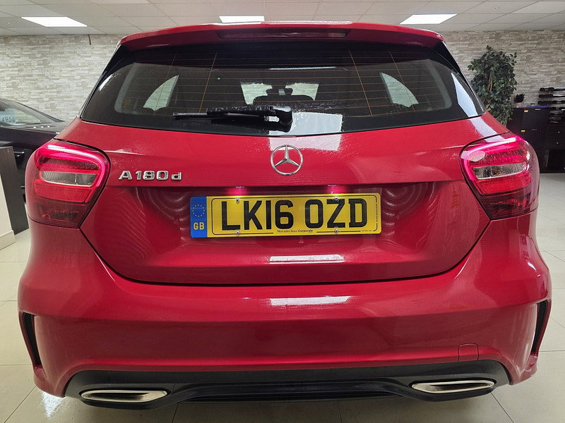 Mercedes-Benz A Class 1.5 A180d AMG Line Hatchback 5dr Diesel Manual Euro 6 (s/s) (109 ps)