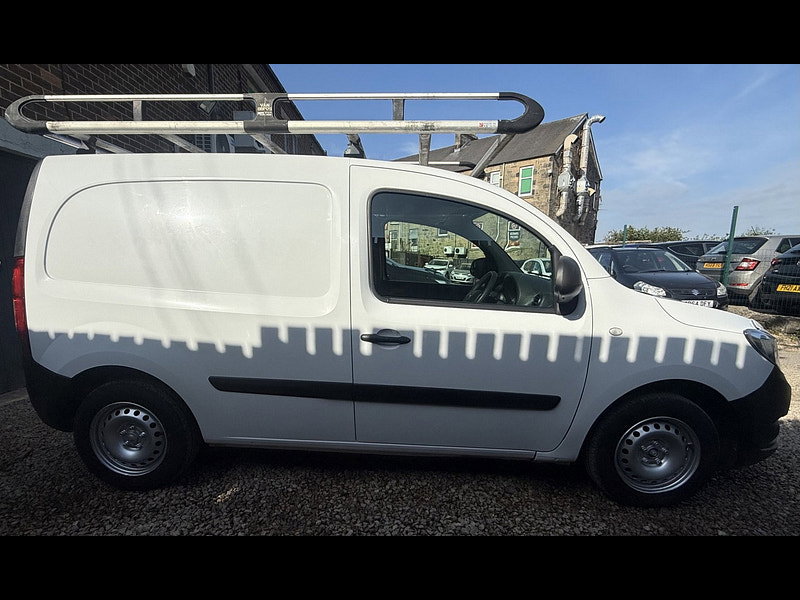 Mercedes-Benz Citan 1.5 109 CDI Pure Panel Van 5dr Diesel Manual L2 Euro 6 (94 ps)