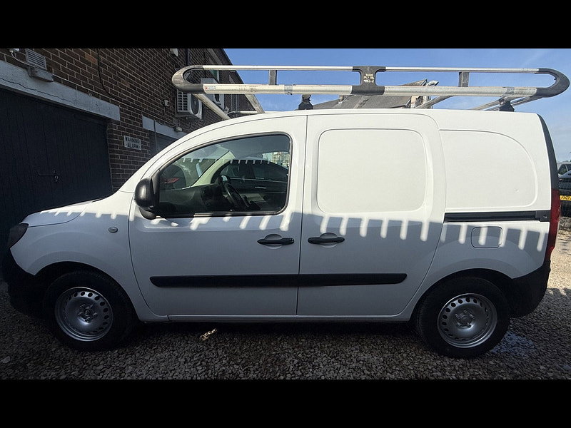 Mercedes-Benz Citan 1.5 109 CDI Pure Panel Van 5dr Diesel Manual L2 Euro 6 (94 ps)