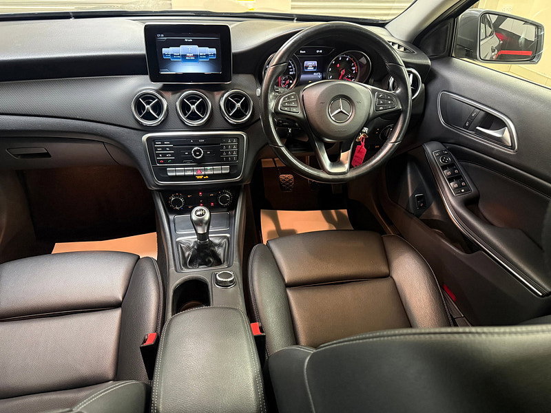 Mercedes-Benz GLA 1.6 GLA200 SE SUV 5dr Petrol Manual Euro 6 (s/s) (156 ps)