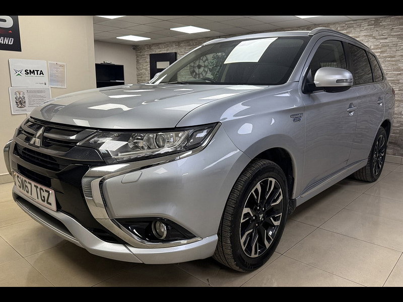Mitsubishi Outlander 2.0 12kWh Juro SUV 5dr Petrol Plug-in Hybrid CVT 4WD Euro 6 (s/s) (200 ps)