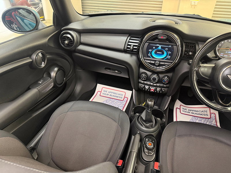 MINI Convertible 1.5 Cooper Convertible 2dr Petrol Manual Euro 6 (s/s) (136 ps)