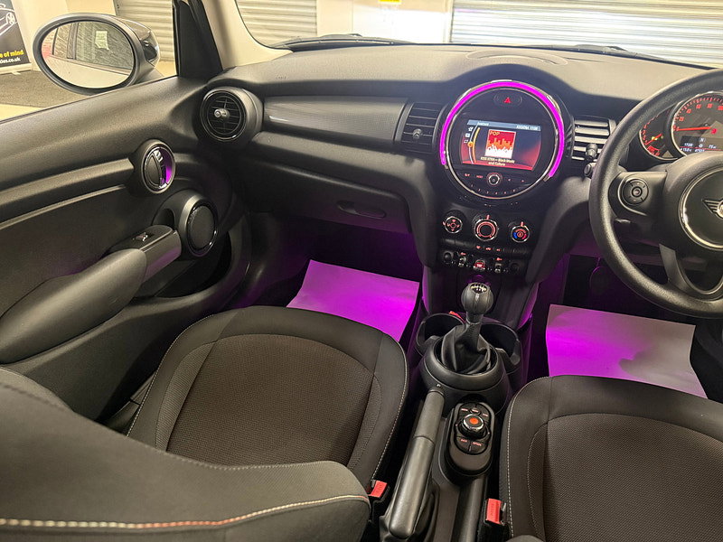 MINI Cooper Cooper Classic