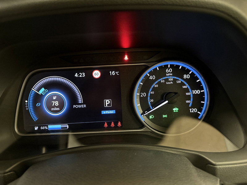 Nissan Leaf 40kWh 2.Zero Hatchback 5dr Electric Auto (150 ps)