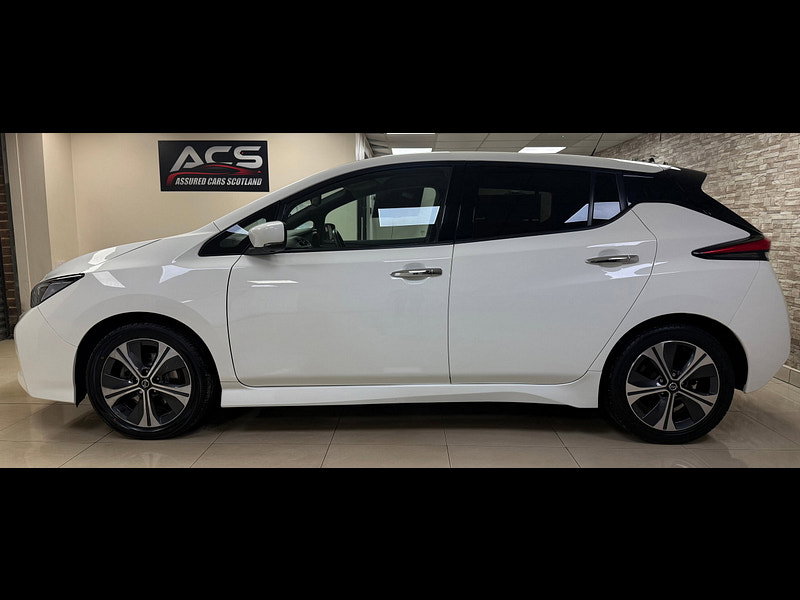 Nissan Leaf 40kWh N-Connecta Hatchback 5dr Electric Auto (150 ps)