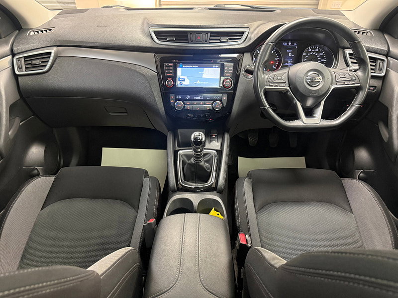 Nissan Qashqai 1.5 dCi N-Connecta SUV 5dr Diesel Manual Euro 6 (s/s) (115 ps)