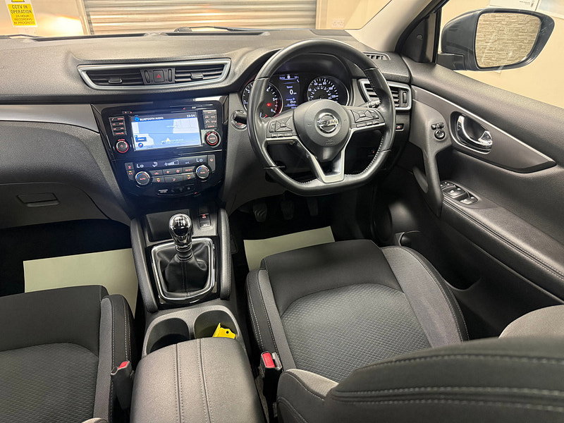 Nissan Qashqai 1.5 dCi N-Connecta SUV 5dr Diesel Manual Euro 6 (s/s) (115 ps)