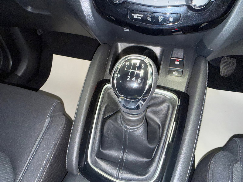 Nissan Qashqai 1.5 dCi N-Connecta SUV 5dr Diesel Manual Euro 6 (s/s) (115 ps)