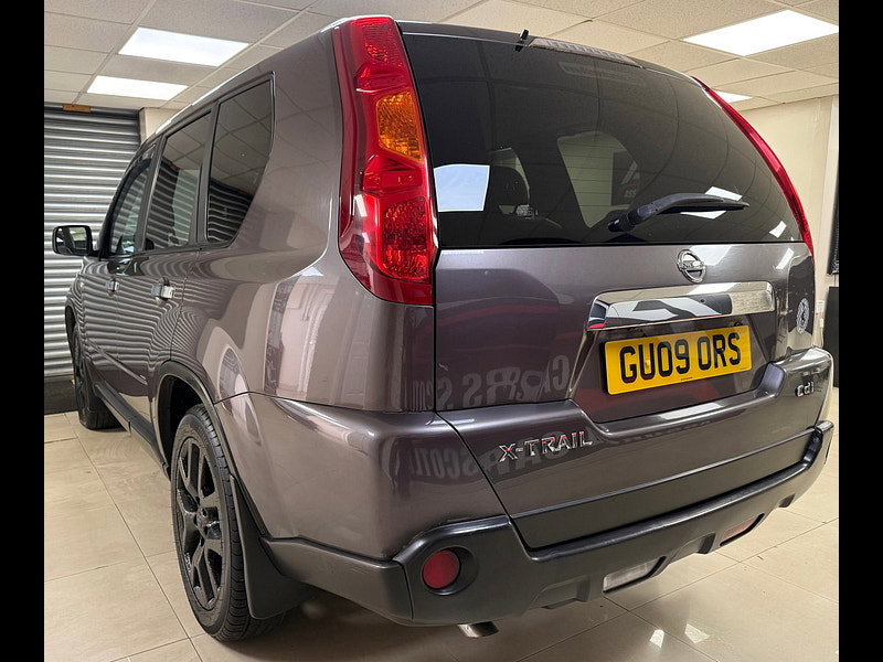 Nissan X-Trail 2.0 dCi Tekna SUV 5dr Diesel Manual 4WD Euro 4 (173 ps)