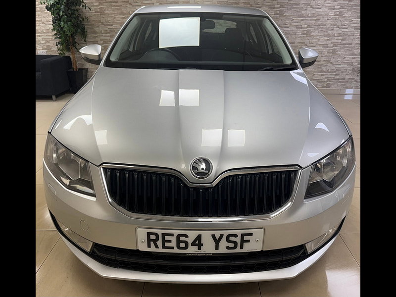Skoda Octavia 1.4 TSI Elegance Hatchback 5dr Petrol DSG Euro 5 (s/s) (140 ps)