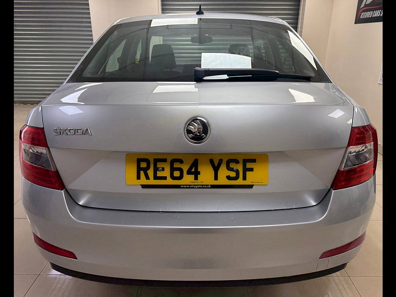 Skoda Octavia 1.4 TSI Elegance Hatchback 5dr Petrol DSG Euro 5 (s/s) (140 ps)
