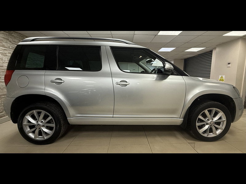 Skoda Yeti 1.2 TSI SE SUV 5dr Petrol Manual Euro 6 (s/s) (110 ps)