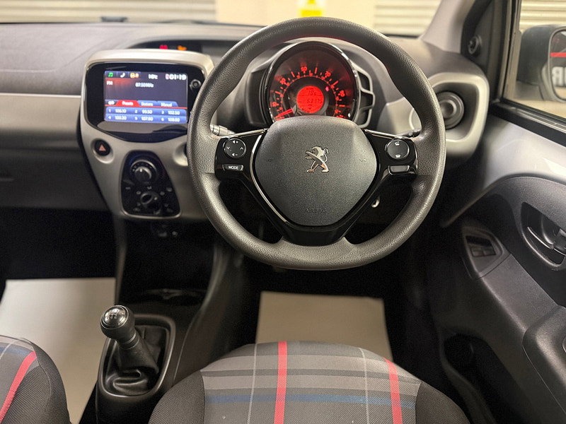 Peugeot 108 1.0 VTi Active Hatchback 3dr Petrol Manual Euro 5 Euro 5 (68 ps)