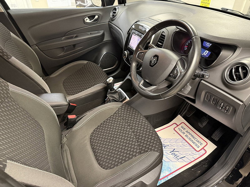 Renault Captur 0.9 TCe ENERGY Dynamique S Nav SUV 5dr Petrol Manual Euro 6 (s/s) (90 ps)