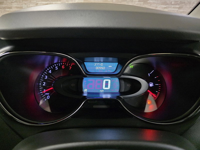 Renault Captur 0.9 TCe ENERGY Dynamique S Nav SUV 5dr Petrol Manual Euro 6 (s/s) (90 ps)