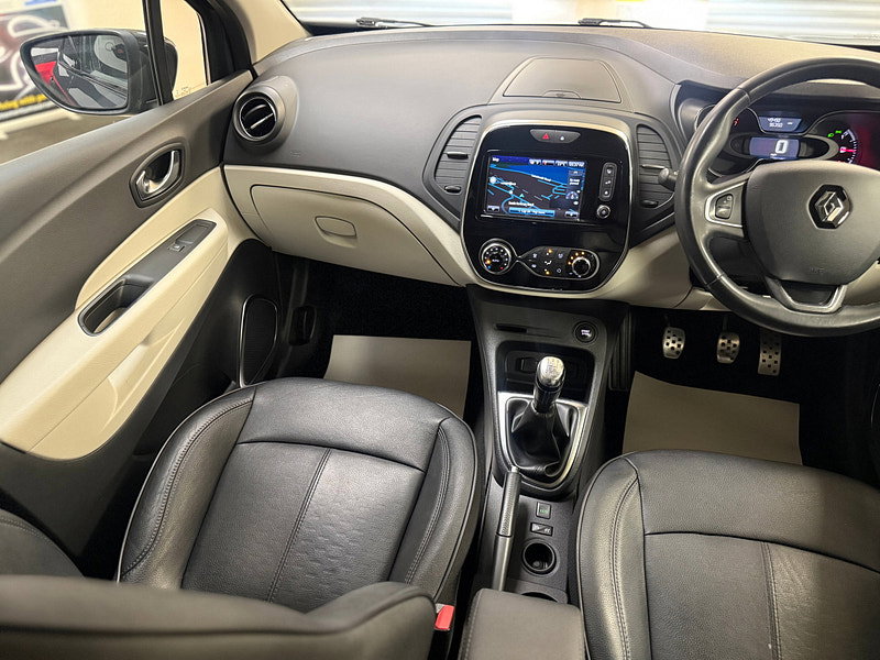 Renault Captur 0.9 TCe ENERGY GT Line SUV 5dr Petrol Manual Euro 6 (s/s) (90 ps)