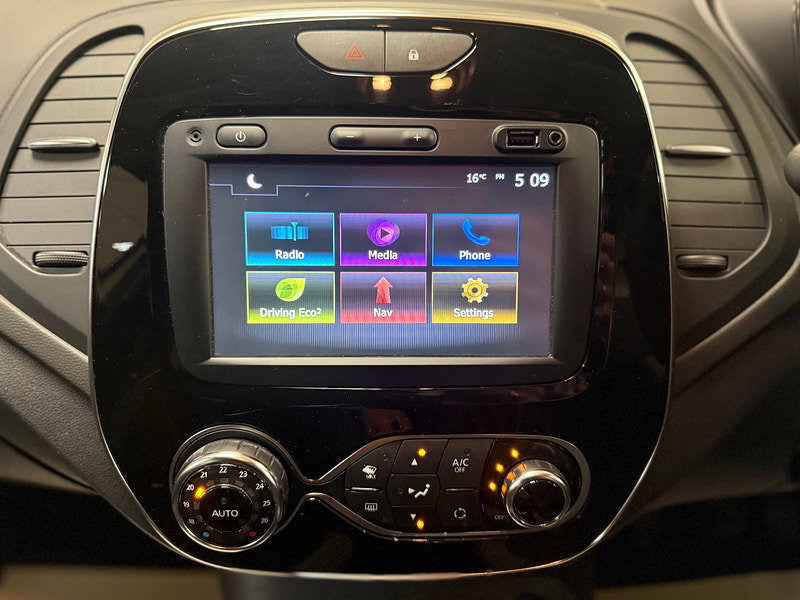 Renault Captur 1.2 TCe ENERGY Dynamique S Nav SUV 5dr Petrol Manual Euro 6 (s/s) (120 ps)