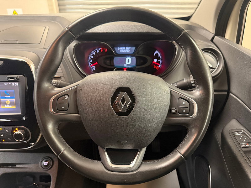 Renault Captur 1.2 TCe ENERGY Dynamique S Nav SUV 5dr Petrol Manual Euro 6 (s/s) (120 ps)
