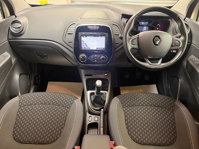 Renault Captur 1.2 TCe ENERGY Dynamique S Nav SUV 5dr Petrol Manual Euro 6 (s/s) (120 ps)