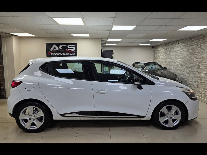 Renault Clio 1.5 dCi Dynamique MediaNav Hatchback 5dr Diesel Manual Euro 5 (s/s) (90 ps)