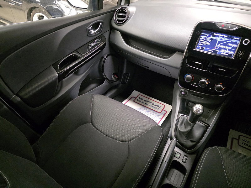 Renault Clio 1.5 dCi Dynamique MediaNav Hatchback 5dr Diesel Manual Euro 5 (s/s) (90 ps)