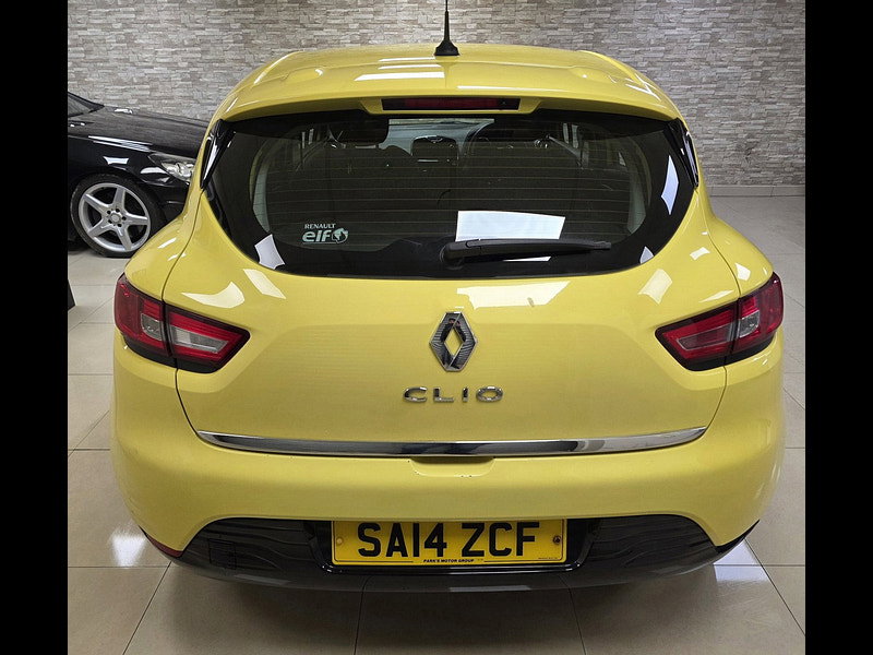 Renault Clio 1.2 16V Dynamique MediaNav Hatchback 5dr Petrol Manual Euro 5 (75 ps)