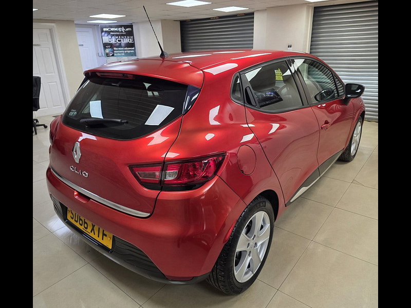 Renault Clio 1.2 16V Dynamique Nav Hatchback 5dr Petrol Manual Euro 6 (75 ps)