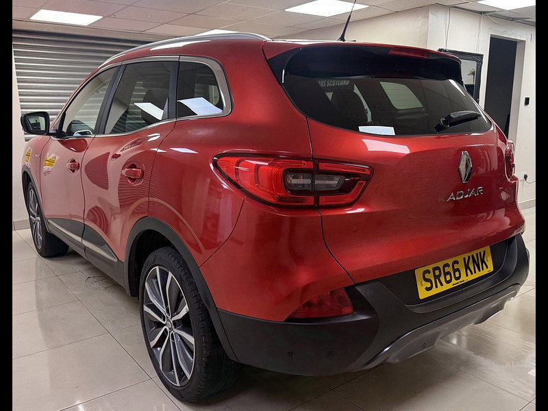 Renault Kadjar 1.2 TCe Signature Nav SUV 5dr Petrol Manual Euro 6 (s/s) (130 ps)