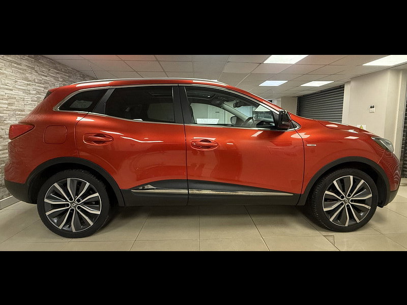 Renault Kadjar 1.2 TCe Signature Nav SUV 5dr Petrol Manual Euro 6 (s/s) (130 ps)