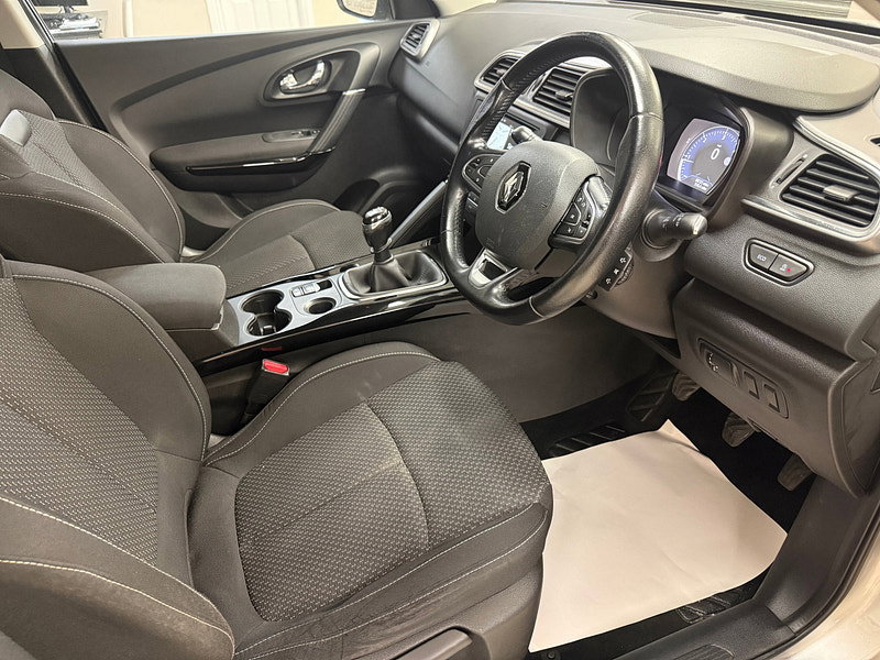 Renault Kadjar 1.5 dCi Dynamique Nav SUV 5dr Diesel Manual Euro 6 (s/s) (110 ps)