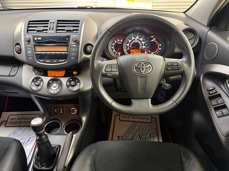 Toyota RAV4 2.2 D-4D XT-R SUV 5dr Diesel Manual 4WD Euro 5 (150 ps)