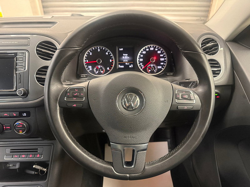 Volkswagen Tiguan 2.0 TDI BlueMotion Tech Match Edition SUV 5dr Diesel Manual 4WD Euro 6 (s/s) (150 ps)