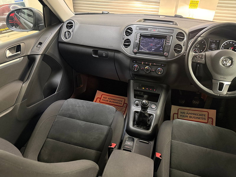 Volkswagen Tiguan 2.0 TDI BlueMotion Tech Match Edition SUV 5dr Diesel Manual 2WD Euro 6 (s/s) (150 ps)