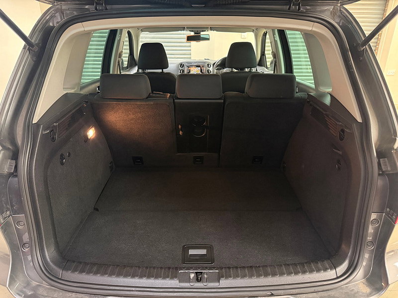Volkswagen Tiguan 2.0 TDI BlueMotion Tech Match SUV 5dr Diesel DSG 4WD Euro 5 (s/s) (140 ps)