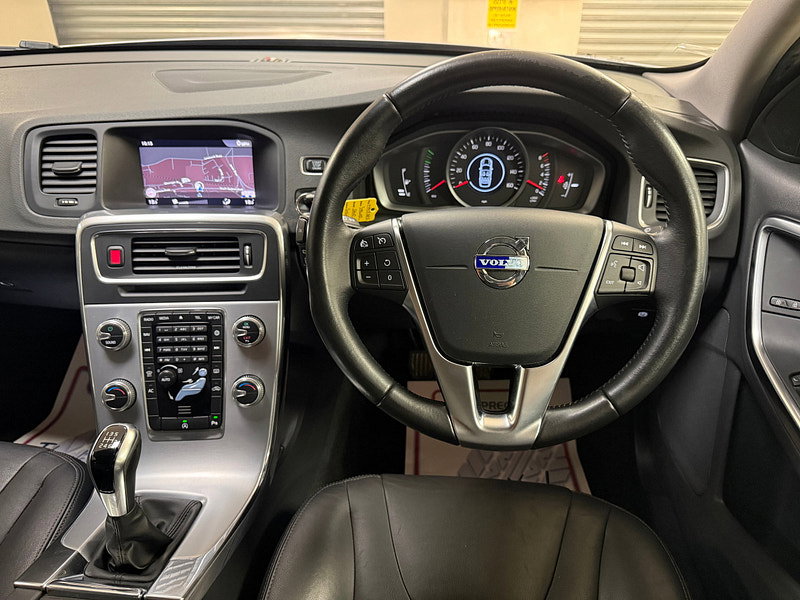 Volvo S60 2.0 T4 SE Nav Saloon 4dr Petrol Manual Euro 6 (s/s) (190 ps)