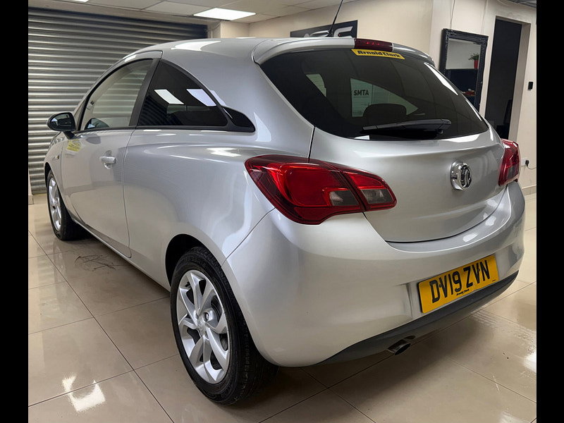 Vauxhall Corsa 1.4i ecoTEC Sport Hatchback 3dr Petrol Manual Euro 6 (75 ps)