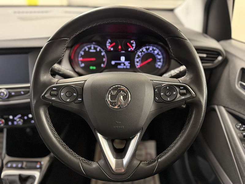 Vauxhall Crossland X 1.2 SE SUV 5dr Petrol Manual Euro 6 (83 ps)