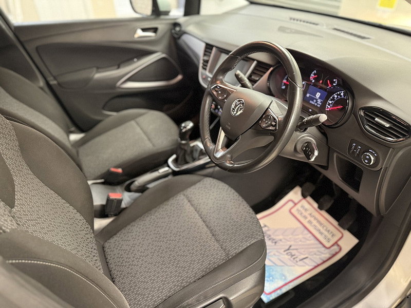 Vauxhall Crossland X 1.2 SE SUV 5dr Petrol Manual Euro 6 (83 ps)