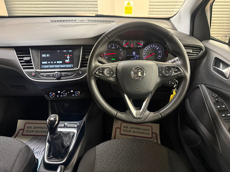 Vauxhall Crossland X 1.2 SE SUV 5dr Petrol Manual Euro 6 (83 ps)